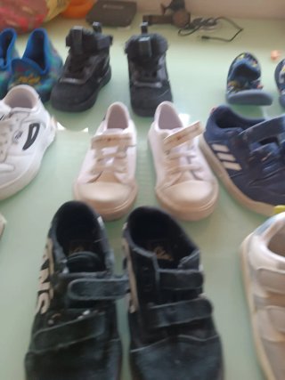 Scarpe per bambini blu e multicolore taglia 25