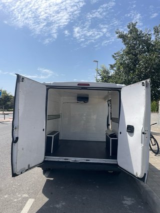 Peugeot Boxer 2021 con isotermo homologado