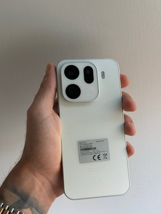 Oppo Find X9 Pro versione europea