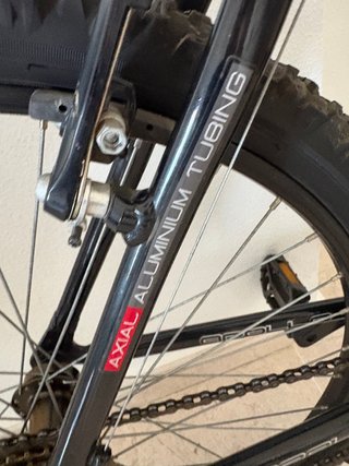 Bicicleta de Montaña Apollo como nueva