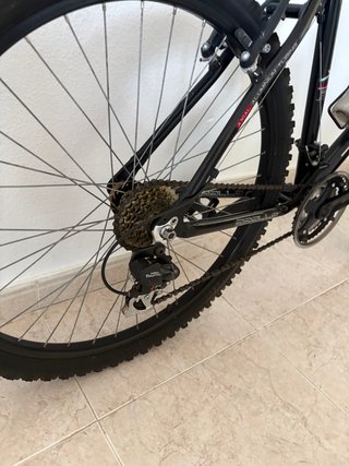 Bicicleta de Montaña Apollo como nueva