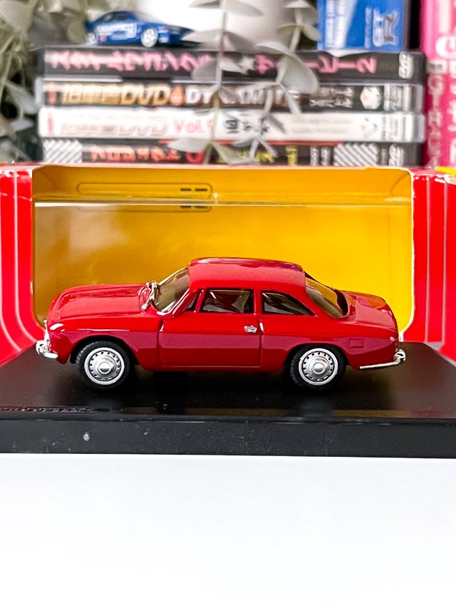 Alfa Romeo Giulia GT 1750 1/43 Progetto K