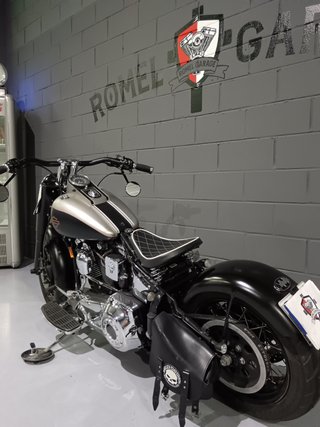 HARLEY DAVIDSON HERITAGE BOBBER