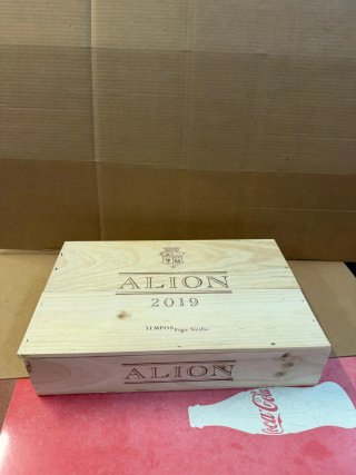 Caja de Madera Alion 2019