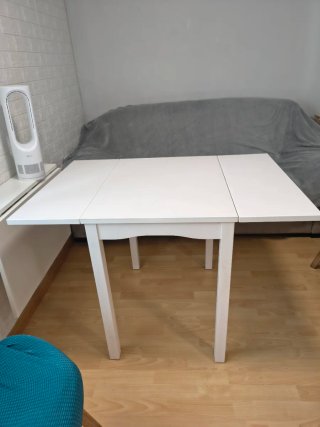 Mesa Hauga Ikea abatible 2 alas