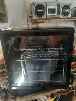 Nevera pequeña marca Rommer