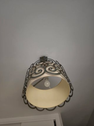 Lámpara de techo dormitorio beige y plata