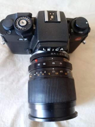Macchina fotografica reflex analogica Leica R7