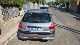 Peugeot 206 2002