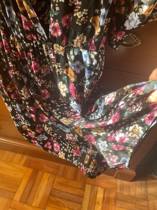 Mono corto Stradivarius floral XS