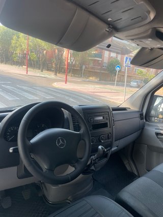 Mercedes-Benz Sprinter 2012