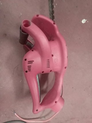 Cortasetos Eléctrico Champion CM402