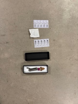 Pluma Hyaluron con 10 cánulas