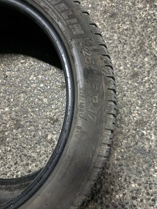 Neumático Michelin 225/45 R17 94W