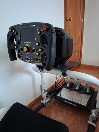 Volante Thrustmaster Ferrari SF1000 Base T598