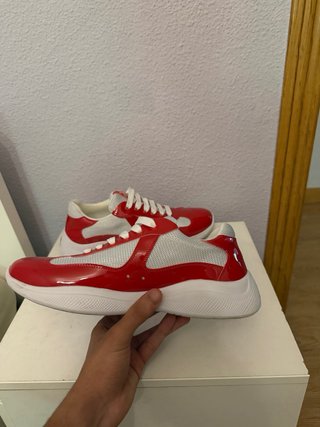 Zapatillas Prada Rojas y Blancas