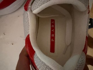 Zapatillas Prada Rojas y Blancas