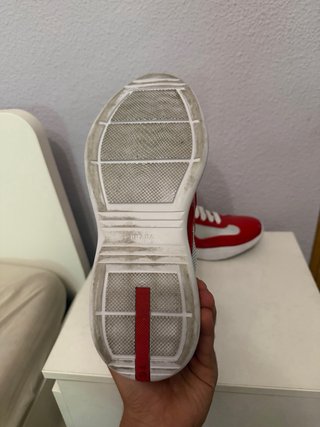 Zapatillas Prada Rojas y Blancas