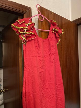 Traje de flamenca rojo con volantes