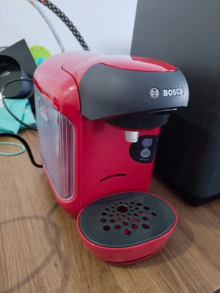 Cafetera Bosch Tassimo Vivy 2 Roja
