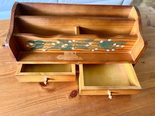 Organizador de escritorio de madera pintado