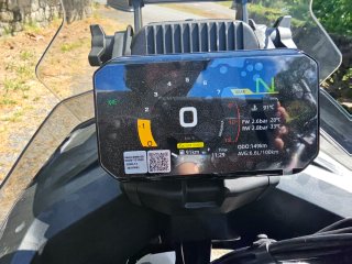 CFMoto 700 MT Negra