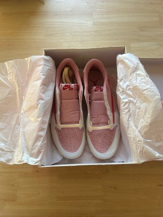 Nike Air Jordan 1 Low Rosa e Bianco