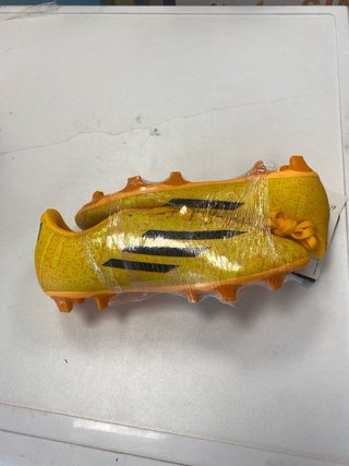 Zapatillas Adidas Naranja y Amarillo