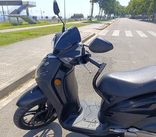 SYM Symphony 125 SR negra - Único dueño, cuidada