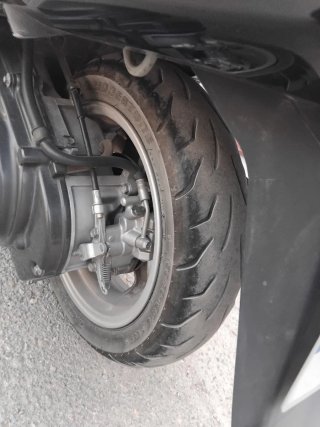 Suzuki Burgman 250 Negra