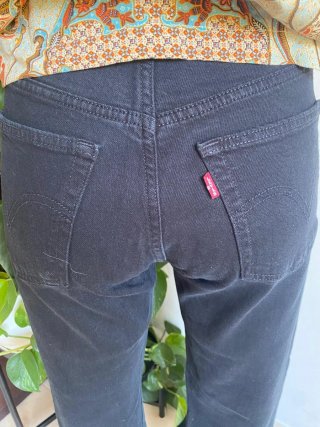 Pantalón tejano negro