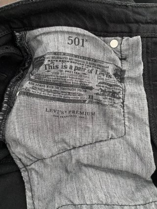 Pantalón tejano negro