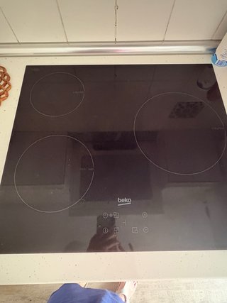 Placa inducción Beko 3 zonas