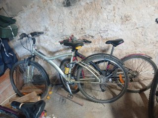 Bicicleta de todo plateada