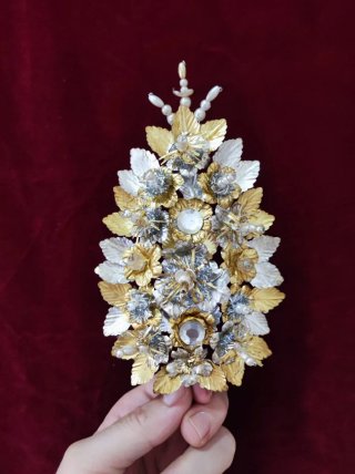 Ramillete de mano de flores de talco