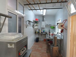 Local comercial en venta en Benetússer