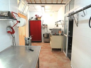 Local comercial en venta en Benetússer