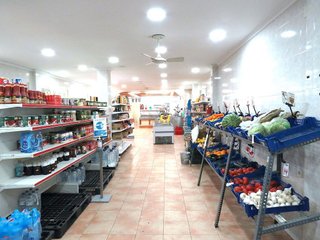 Local comercial en venta en Benetússer