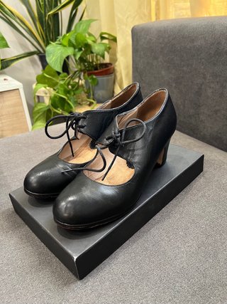 Scarpe Flamenco Nere con Lacci