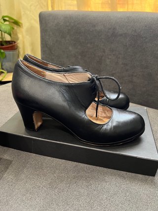 Scarpe Flamenco Nere con Lacci