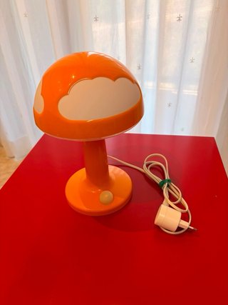 Lámpara de mesa IKEA Naranja y Blanca