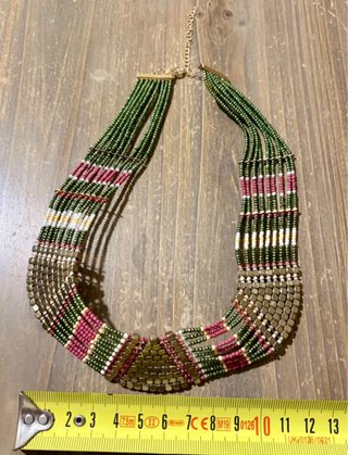 Collar Isis