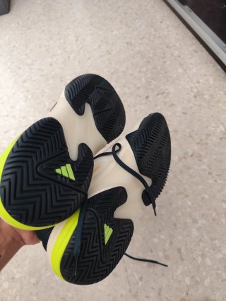 Adidas Barricade 13 Nuevas, sin uso.