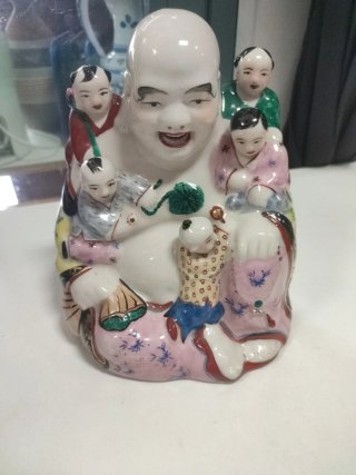 Figura Buda con Niños Porcelana Multicolor