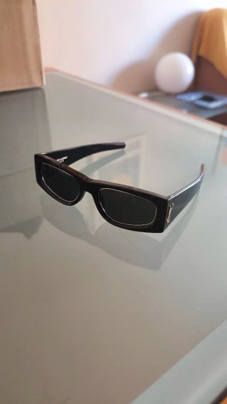 Gafas de sol mujer Yves Saint Laurent negras