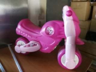 Moto infantil niña