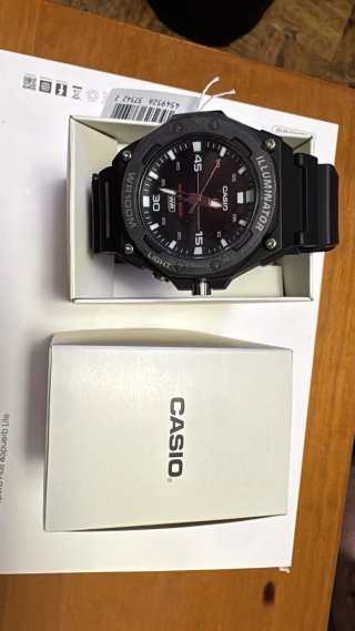 Reloj Casio Negro WR100M Illuminator