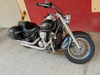 Kawasaki VN 900 Classic Negra