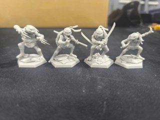 4 Miniaturas Tortugas Ninja Escala 1/28