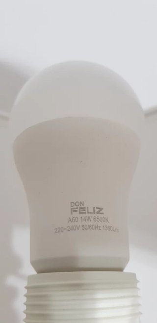 Lampara de techo blanca IKEA